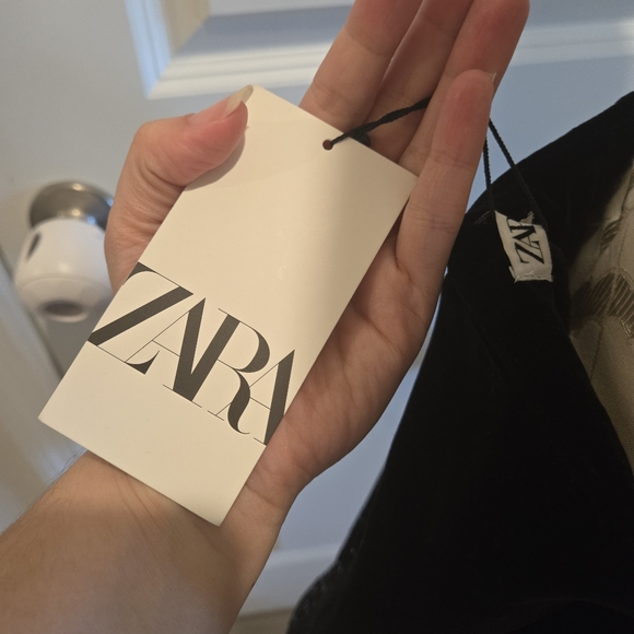 Zara NWT Black Rhinestone Velvet High-Waist Mini Skirt, Size XL - Picture 11 of 13